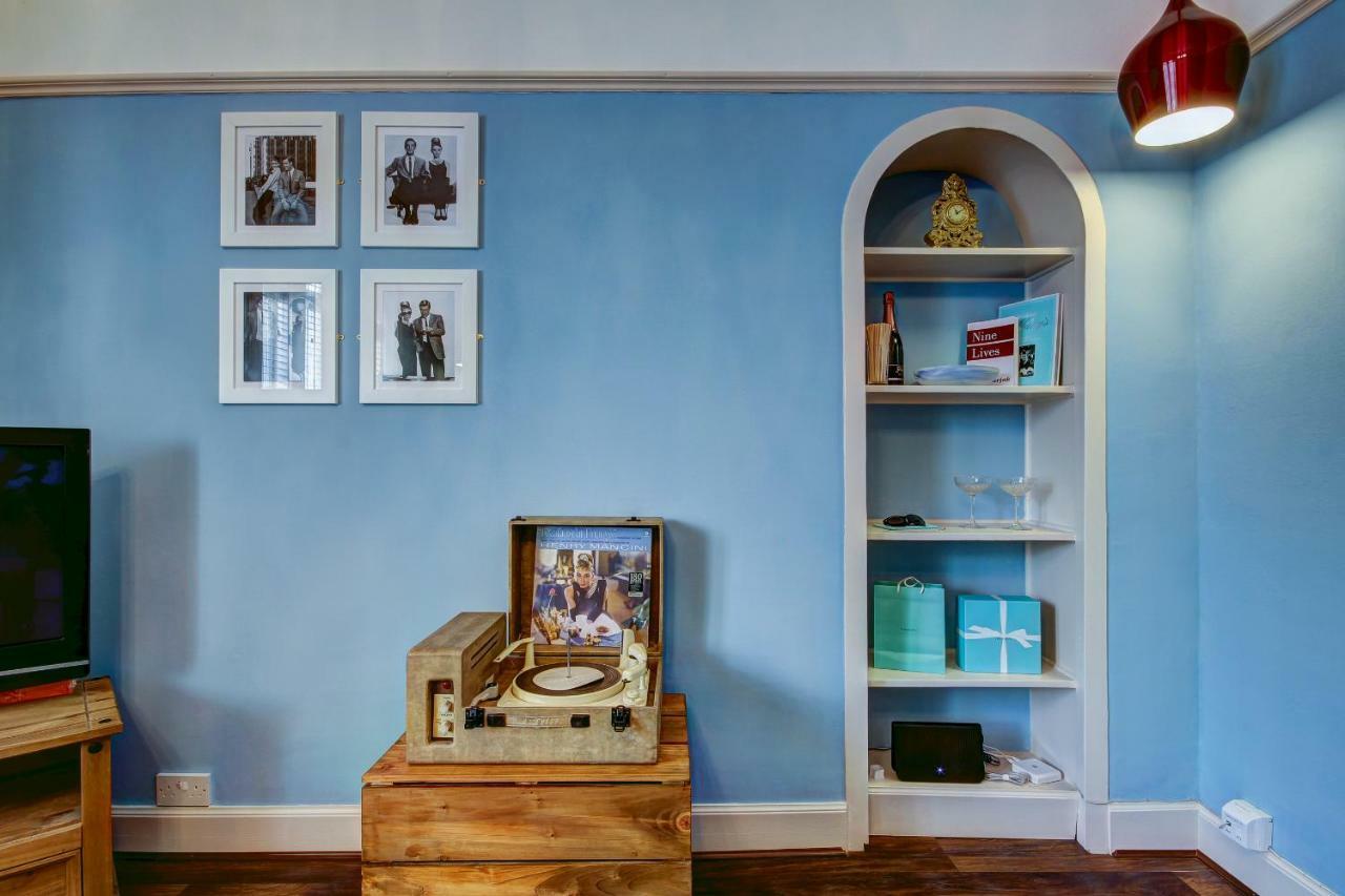 Tiffanys - Coorie Doon Stays Prestwick Eksteriør bilde